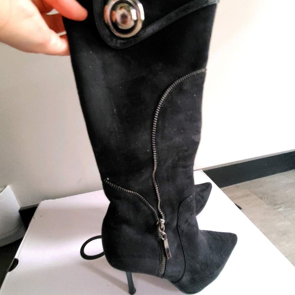 Black suede high heels boots